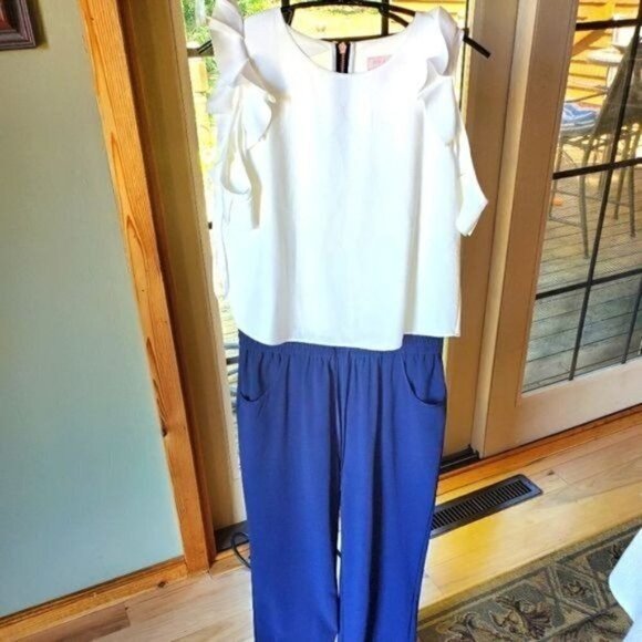 Ted Baker London Navy Block Sz. 2 Zippered Cold Shoulder Jumpsuit with Pockets - Picture 1 of 16